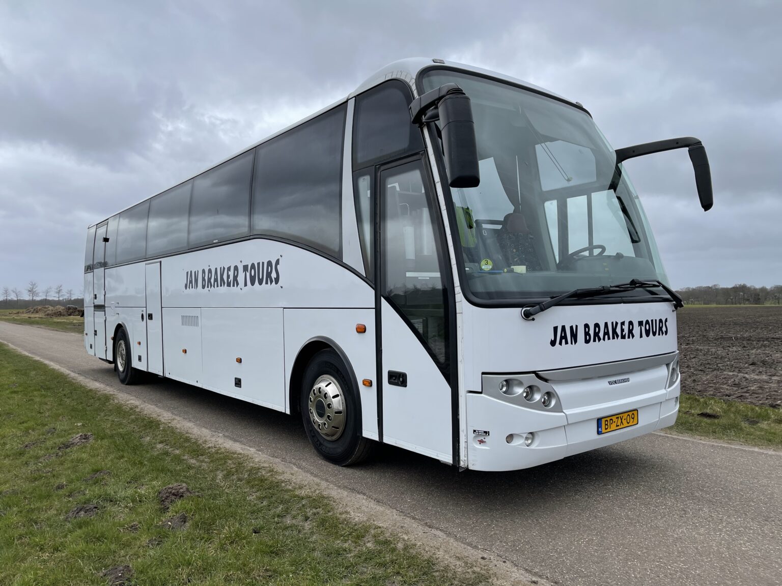 Touringcar Verhuur - Jan Braker